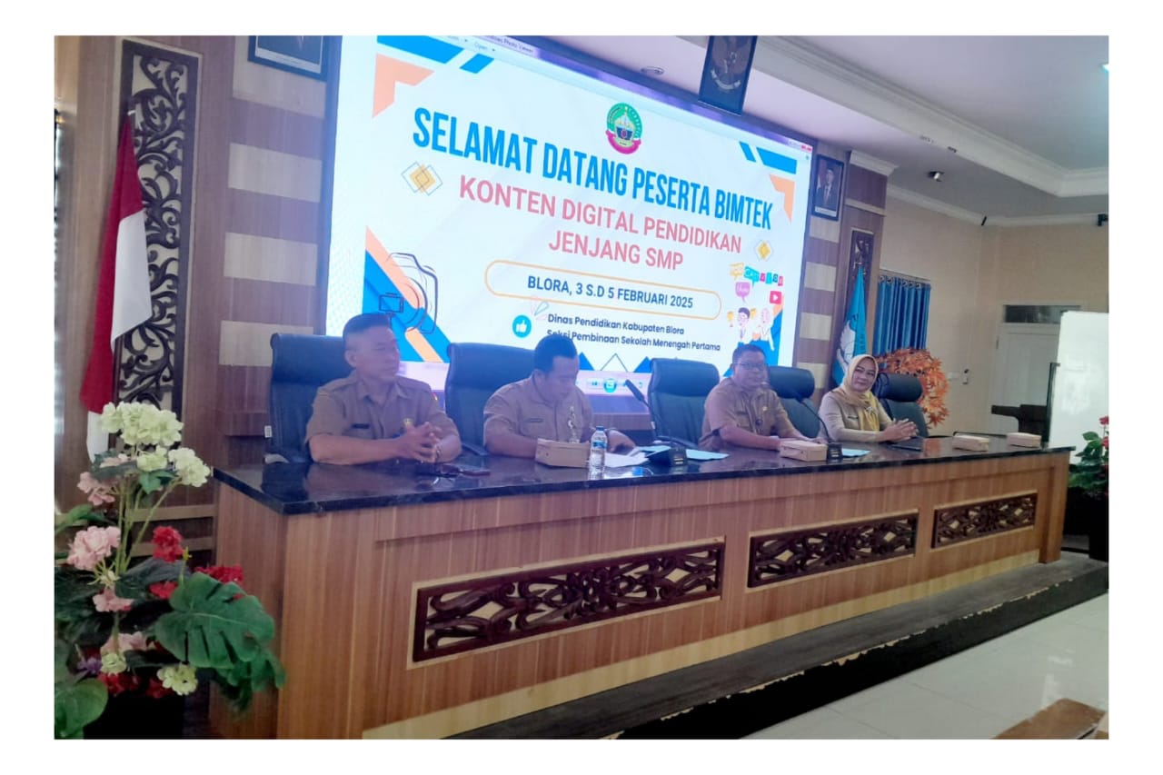 Guru Dibekali Keterampilan AI dan Etika Bermedia Sosial dalam Bimtek Konten Digital