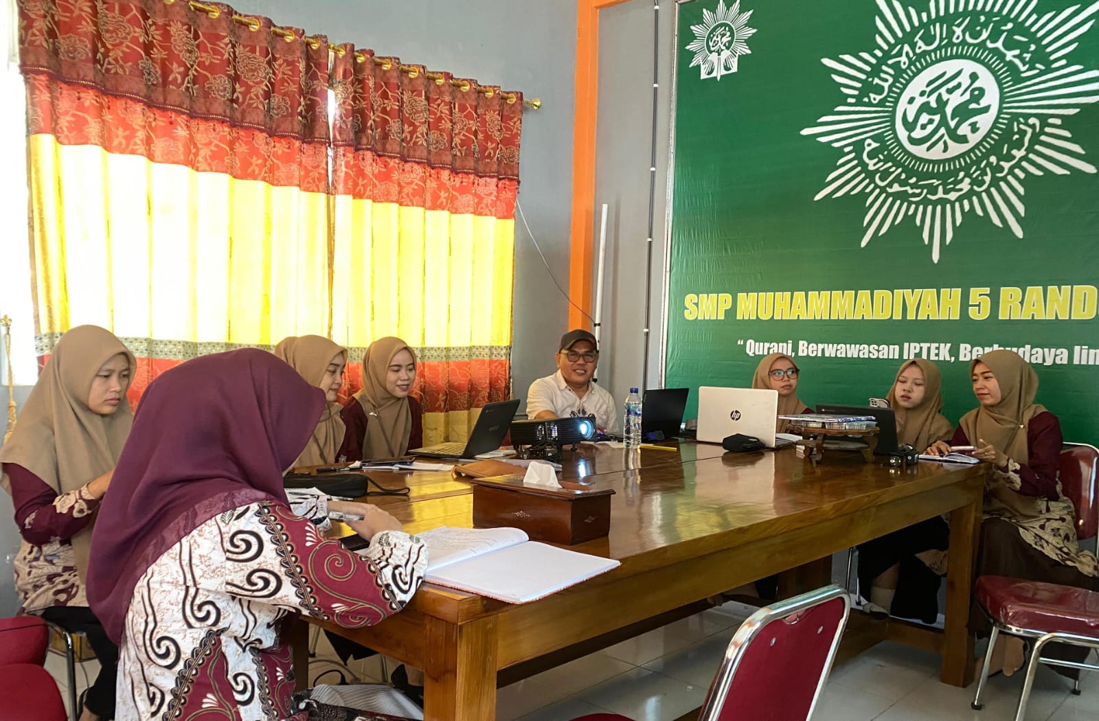 SMP Mulia Randublatung Mantapkan Pembelajaran Digital Berbasis Koding dan Kecerdasan Artifisial